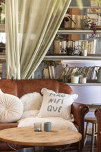 Afbeelding in Gallery-weergave laden, Zusss Kussen Ruffle Magnifique - Peper en zout/grijsblauw