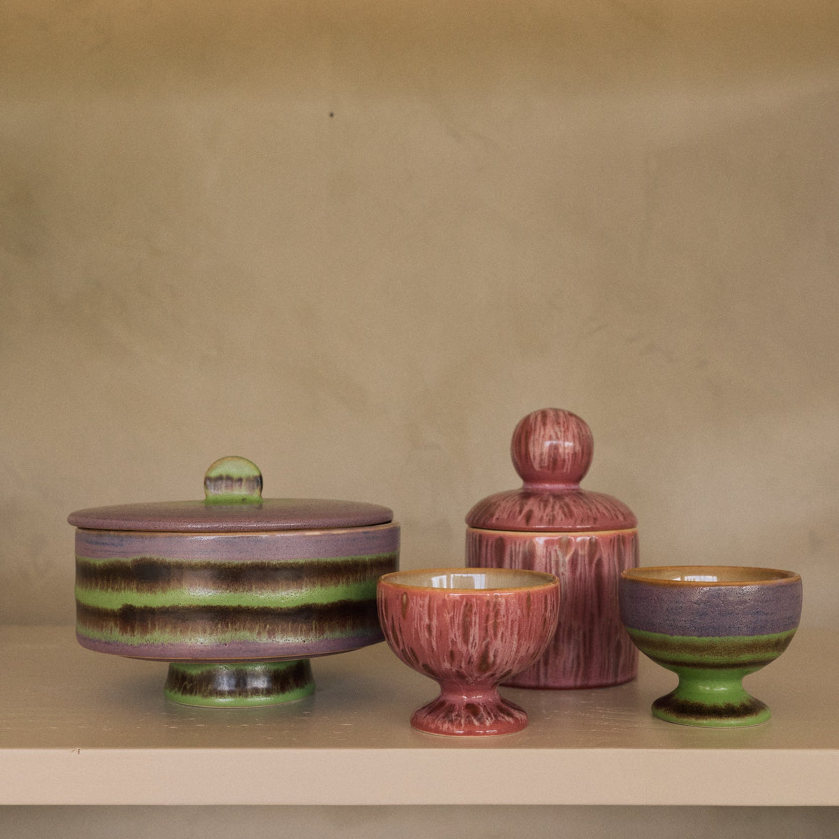 Hkliving 70s ceramics - Small coupe, Rhubarb