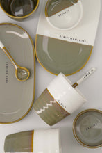 Afbeelding in Gallery-weergave laden, Zusss koffiemok Geniet - Wit/donkergroen