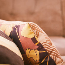 Afbeelding in Gallery-weergave laden, Kussen - HK living printed heyday