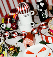 Afbeelding in Gallery-weergave laden, Anna + Nina Too Much champagne Mug