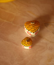 Afbeelding in Gallery-weergave laden, Doing Goods - Erin Hart Doosje Medium