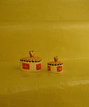 Afbeelding in Gallery-weergave laden, Doing Goods - Erin Hart Doosje Medium