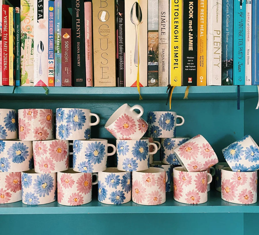 Anna + Nina Sweet violet mug - Blauw