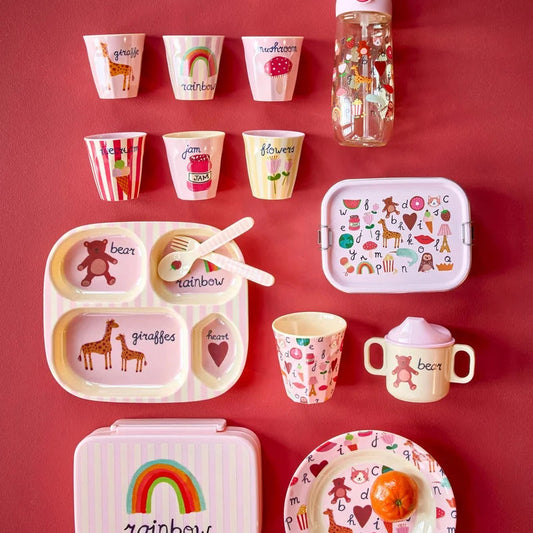 Rice - Medium beker - ABC roze