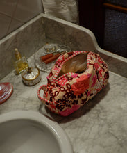 Afbeelding in Gallery-weergave laden, Doing Goods - Molly Make-Up Bag Medium