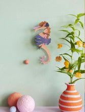 Afbeelding in Gallery-weergave laden, Studio ROOF - Pink Seahorse