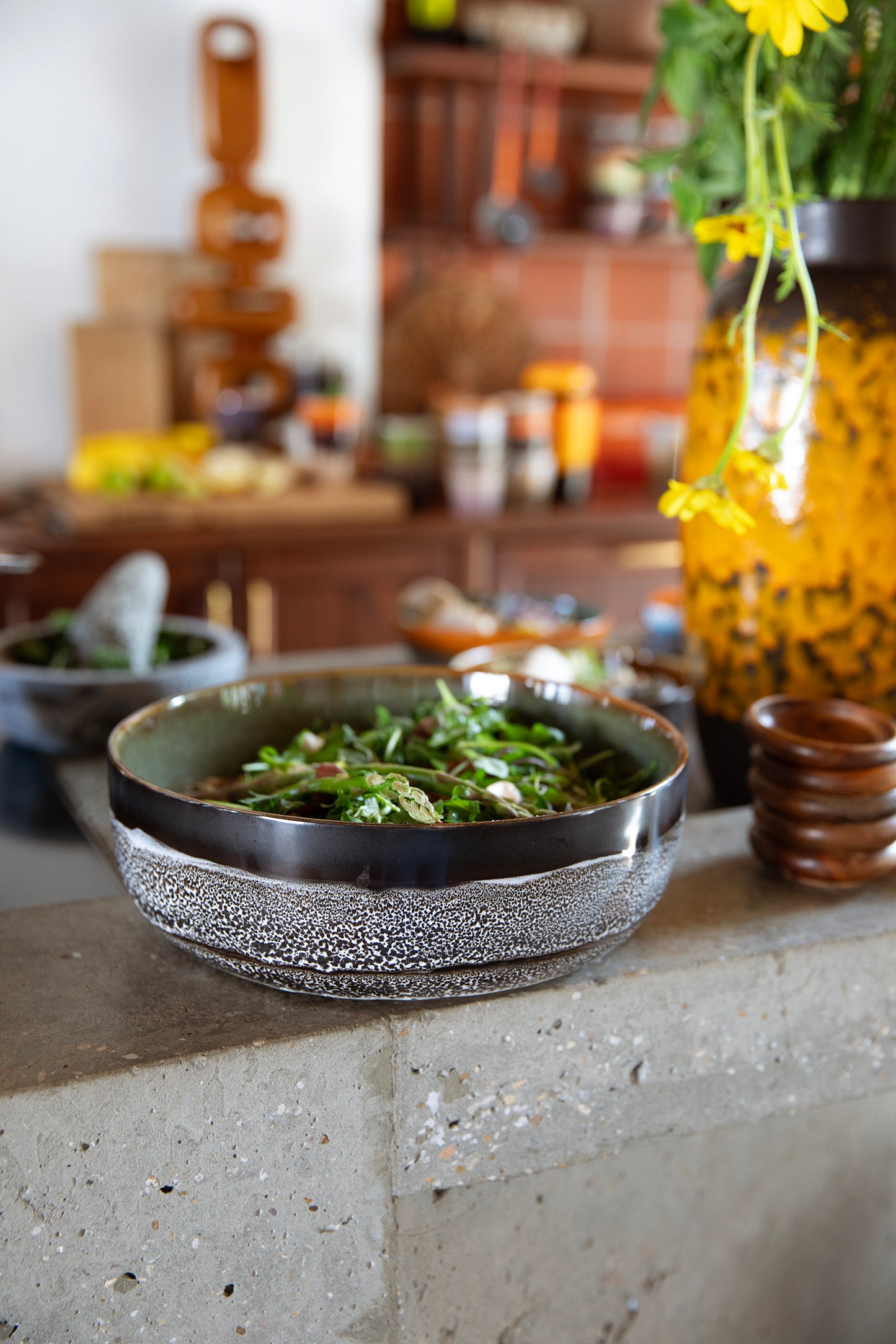 70s ceramics: salad bowl - Rock on