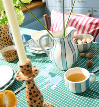 Afbeelding in Gallery-weergave laden, Anna Nina Powder striped cappuccino mug
