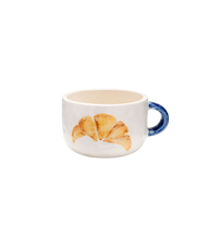 Afbeelding in Gallery-weergave laden, Anna Nina Croissant Cappuccino Mug
