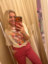 Afbeelding in Gallery-weergave laden, Ydence T-shirt Blossom days - Off white
