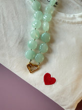 Afbeelding in Gallery-weergave laden, T-shirt hartje - Wit/rood
