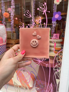 Tegeltje - Smiley hartjes