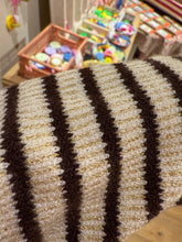 Afbeelding in Gallery-weergave laden, Longsleeve - Ecru/bruin lurex
