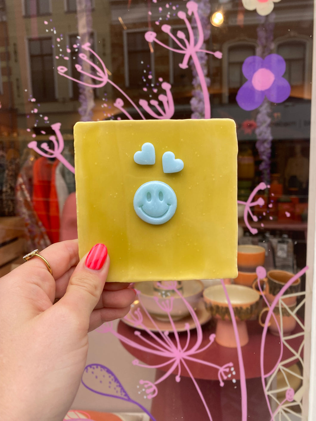 Tegelje - Smiley hartjes