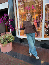 Afbeelding in Gallery-weergave laden, Longsleeve streep - Bruin/donkerbruin

