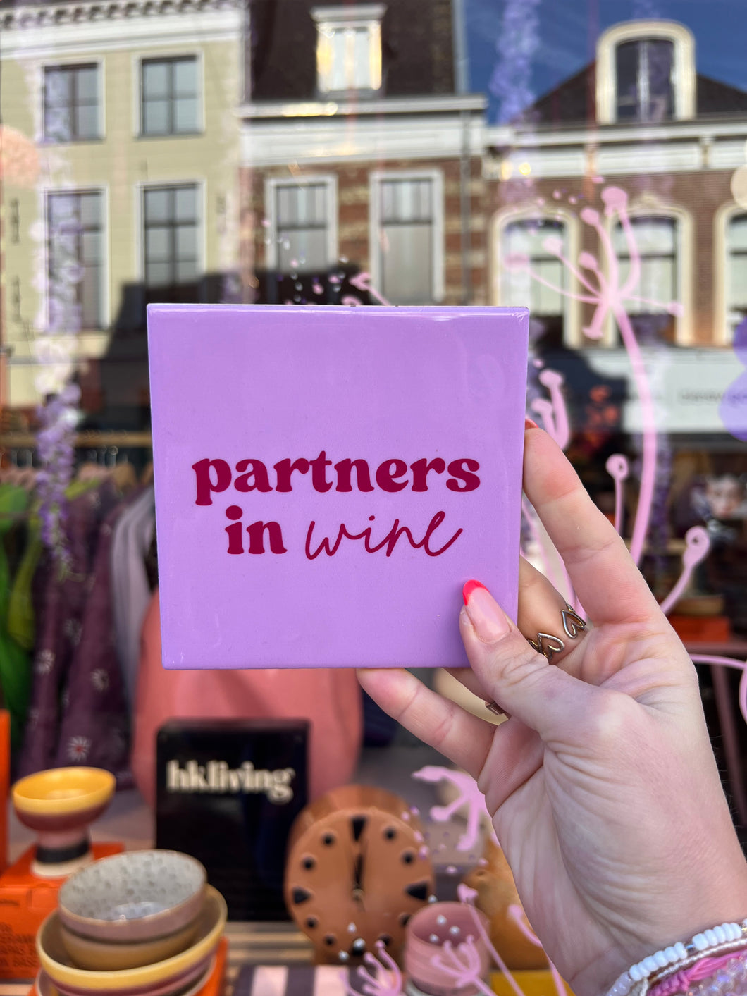 Tegeltje - Partners in wine
