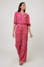 Afbeelding in Gallery-weergave laden, Celia Pants - Fuchsia bloemen

