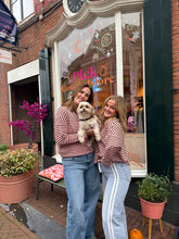 Afbeelding in Gallery-weergave laden, Longsleeve streep - Lichtroze/Lichtbruin
