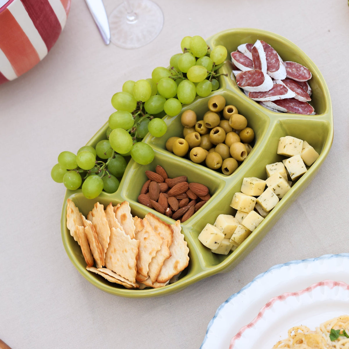 Niné Kitchenware - Snackplatter Green Ollie
