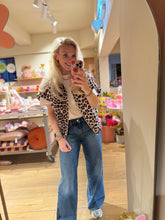 Afbeelding in Gallery-weergave laden, Gilet panterprint - Bruin
