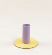 Afbeelding in Gallery-weergave laden, Kandelaar Gabi klein - Geel/lila
