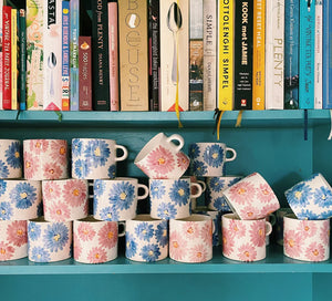 Anna + Nina Sweet violet mug - Blauw