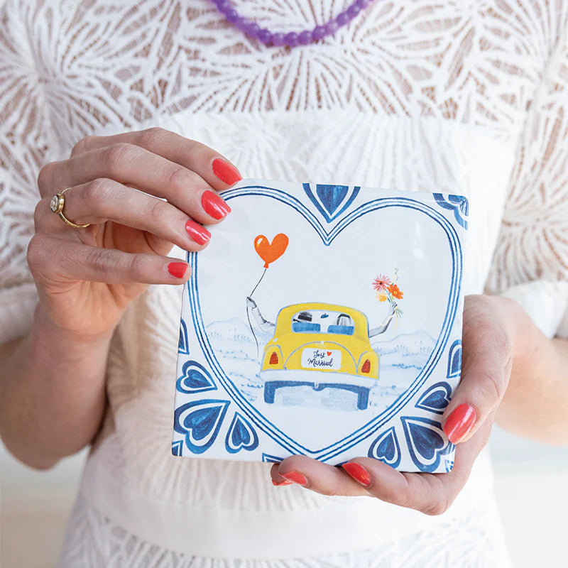Storytiles - Just married, off we go
