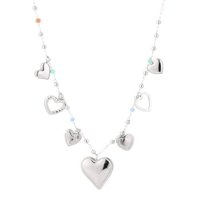 Ketting Hartjes Bedels Zilver en gekleurde kralen