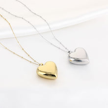 Afbeelding in Gallery-weergave laden, Lange ketting met groot hart - Goud
