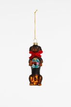 Afbeelding in Gallery-weergave laden, Yup in de boom - Kerst hondje
