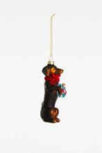 Afbeelding in Gallery-weergave laden, Yup in de boom - Kerst hondje
