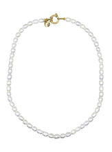 Afbeelding in Gallery-weergave laden, Bonnie Studio&#39;s - Boris pearl necklace
