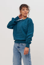 Afbeelding in Gallery-weergave laden, Mischa sweater - Atlantic deep
