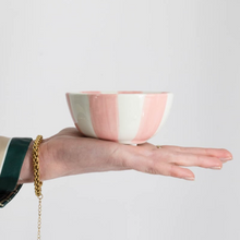 Afbeelding in Gallery-weergave laden, Kaarsenstandaard Gestreept - Roze
