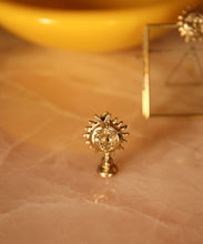 Afbeelding in Gallery-weergave laden, Doing Goods - Sunny Saavi Kaarthouder - Goud

