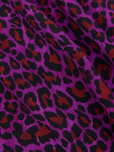 Afbeelding in Gallery-weergave laden, Blouse Alyssa - Purple Leopard
