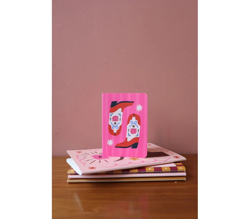 All the luck in the world - Mini Soft Cover Notebook Blanco Western Boots