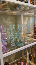 Afbeelding in Gallery-weergave laden, Glazen kaarsenstandaard - Groen/turquoise
