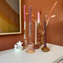 Afbeelding in Gallery-weergave laden, Spiraalkaars - Bordeaux metallic
